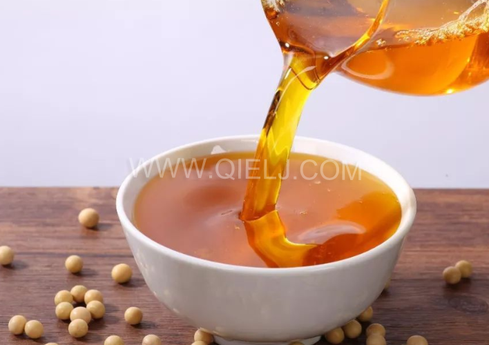 大豆油精煉加工設(shè)備，企鵝優(yōu)化工藝降低生產(chǎn)成本(圖1)